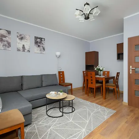 Unique With Air Conditioning And Underground Parking By Renters *