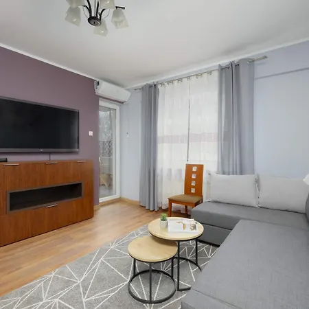 Daire Unique With Air Conditioning And Underground Parking By Renters Varşova