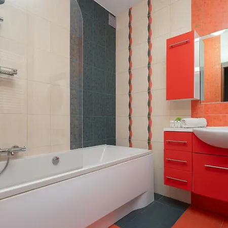 Unique With Air Conditioning And Underground Parking By Renters * Varsovie