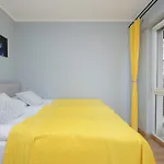 Апартаменты Unique With Air Conditioning And Underground Parking By Renters